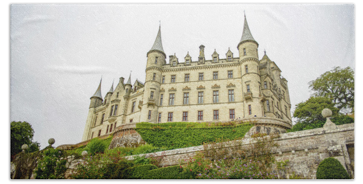 Majestic Castle On Hill Hand Towel