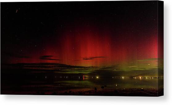 Mesmerizing Northern Lights Display Canvas Art Print by Brandon Wichmann