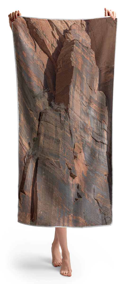 Towering Desert Sandstone Cliffs In Zion National Park Beach Towel
