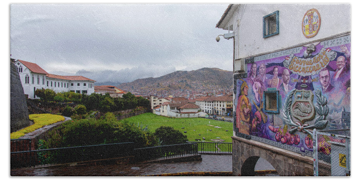 Street Scene with Colorful Mural Bath Towel