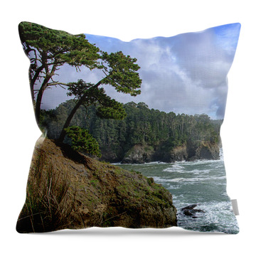 Coastal Serenity With Rugged Cliffs Throw Pillow