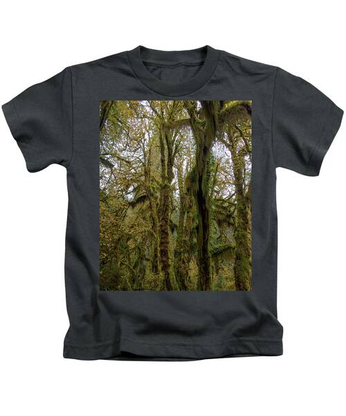 Moss-Covered Trees in a Dense Forest Kids T-Shirt