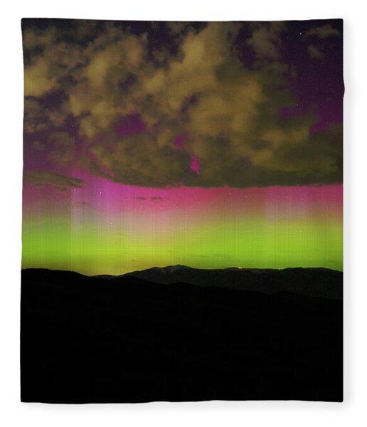 Vibrant Aurora Over Wasatch Mountain Range Fleece Blanket