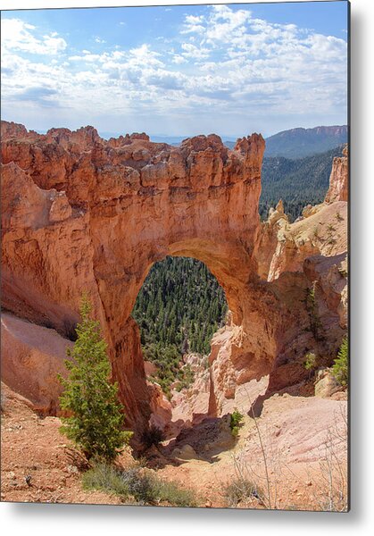 Majestic Natural Rock Arch In Bryce Canyon National Park Metal Print