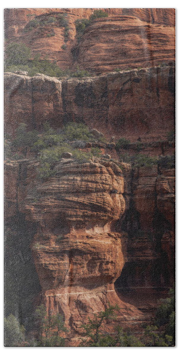 Majestic Red Rock Formations In Sedona Arizona Bath Towel