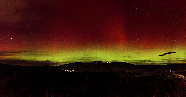 Northern Lights Over Mountain Range Wall Art