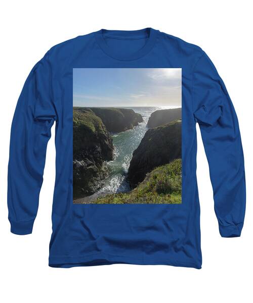 Dramatic Coastal Cliff Scene Long Sleeve T-Shirt