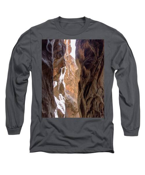 Sunlit Canyon Walls In The Narrows Long Sleeve T-Shirt