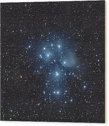 Pleiades Cluster in Cosmic Night Wood Print by Brandon Wichmann