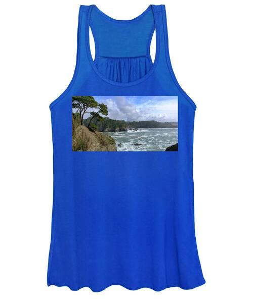 Coastal Serenity With Rugged Cliffs Women's Tank Top