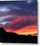 Vivid Twilight over Rocky Silhouette Metal Print