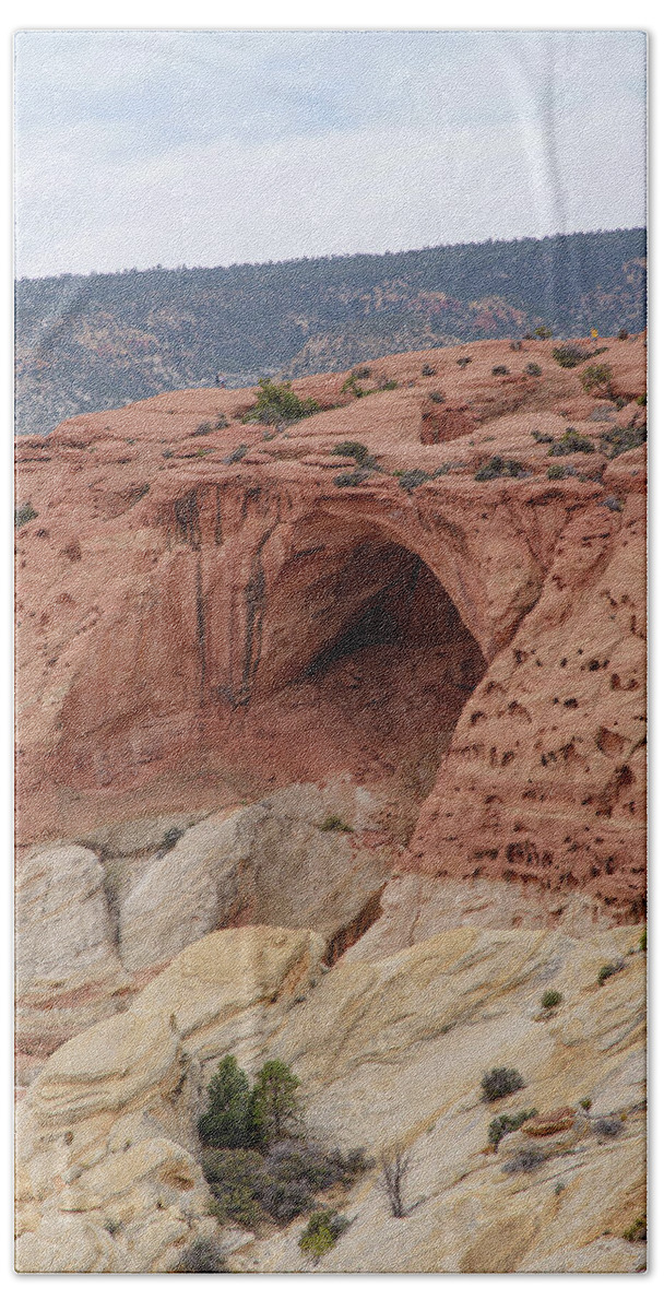 Natural Arch In Desert Landscape Bath Towel