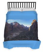 Breathtaking Valley Vista In Zion National Park Duvet Cover