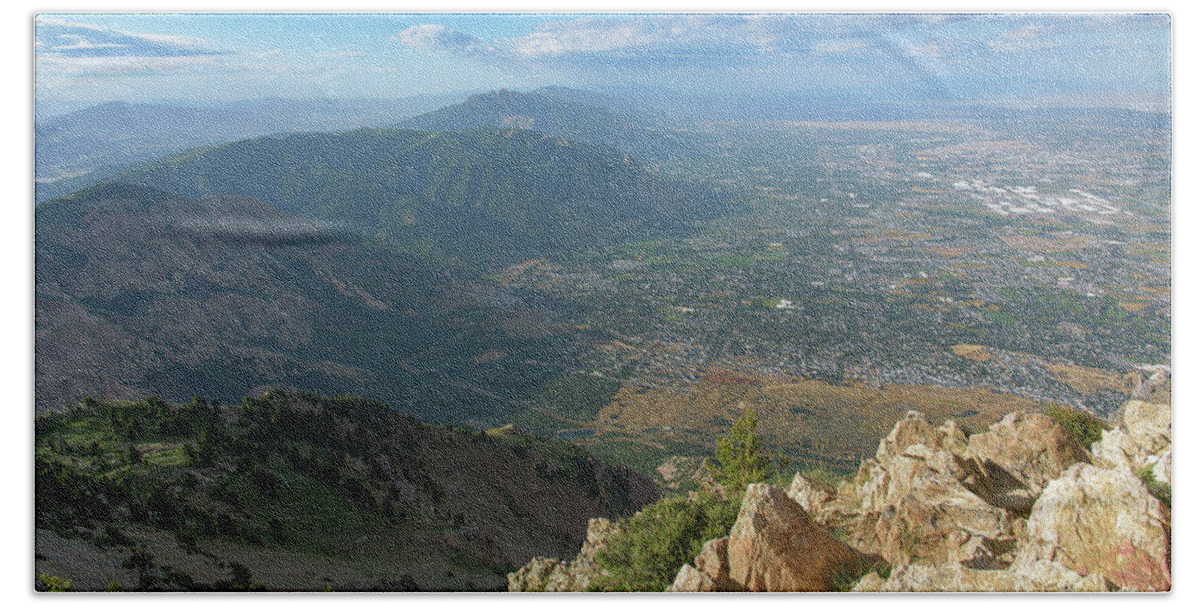 Expansive View From Ben Lomond Summit Bath Towel